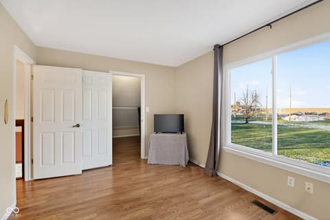 Photo of 7538 Castleton Farms North Drive, Indianapolis, IN