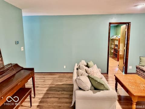 Sitting Room — 8204 N Tahoe Drive, Muncie, IN