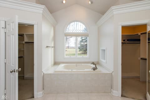 Photo of 6844 S State Road 75, Jamestown, IN