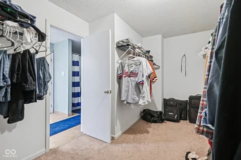 Walk In Closets — 4927 Flame Way, Indianapolis, IN