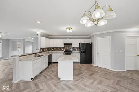 Photo of 7326 Sycamore Run Drive, Indianapolis, IN