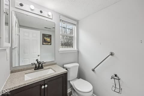 Photo of 7326 Sycamore Run Drive, Indianapolis, IN