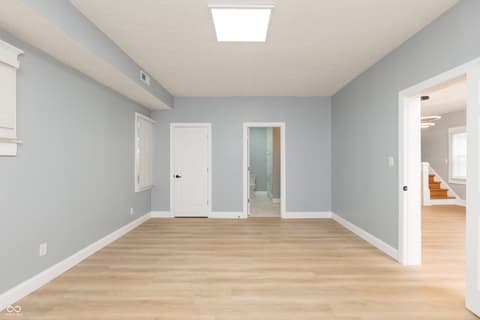 Photo of 940 W 34th Street, Indianapolis, IN