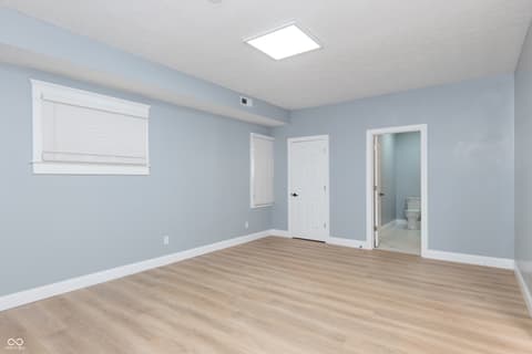 Photo of 940 W 34th Street, Indianapolis, IN