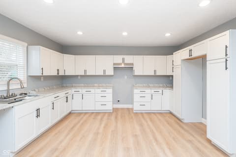 Photo of 940 W 34th Street, Indianapolis, IN