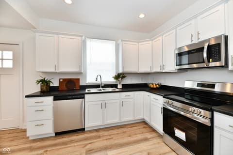 Photo of 246 N Randolph Street, Indianapolis, IN