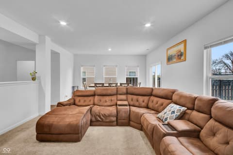 Photo of 4418 Ashworth Lane, Columbus, IN