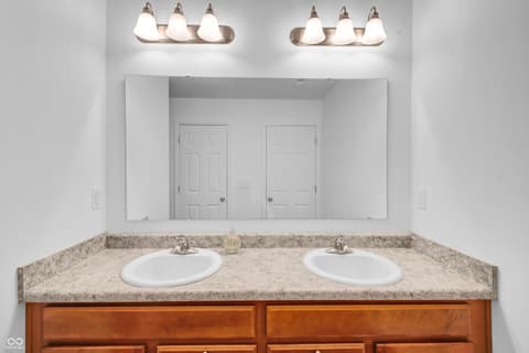 Photo of 4418 Ashworth Lane, Columbus, IN