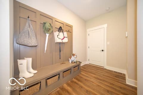Laundry room at 6416 Enclave Boulevard, Whitestown, IN