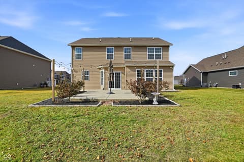 Photo of 275 Entrance Hall View, Greenwood, IN