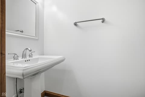 Photo of 404 Tara Circle, Greenwood, IN