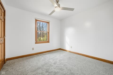 Photo of 404 Tara Circle, Greenwood, IN