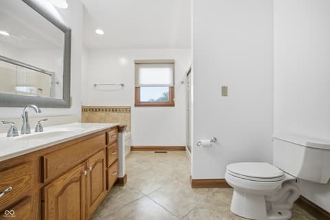 Photo of 404 Tara Circle, Greenwood, IN