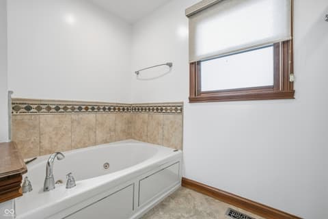 Photo of 404 Tara Circle, Greenwood, IN