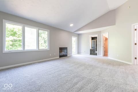 Photo of 9416 S Harbour Pointe Drive, Bloomington, IN