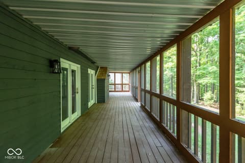 Photo of 9416 S Harbour Pointe Drive, Bloomington, IN