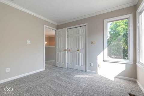Photo of 9416 S Harbour Pointe Drive, Bloomington, IN