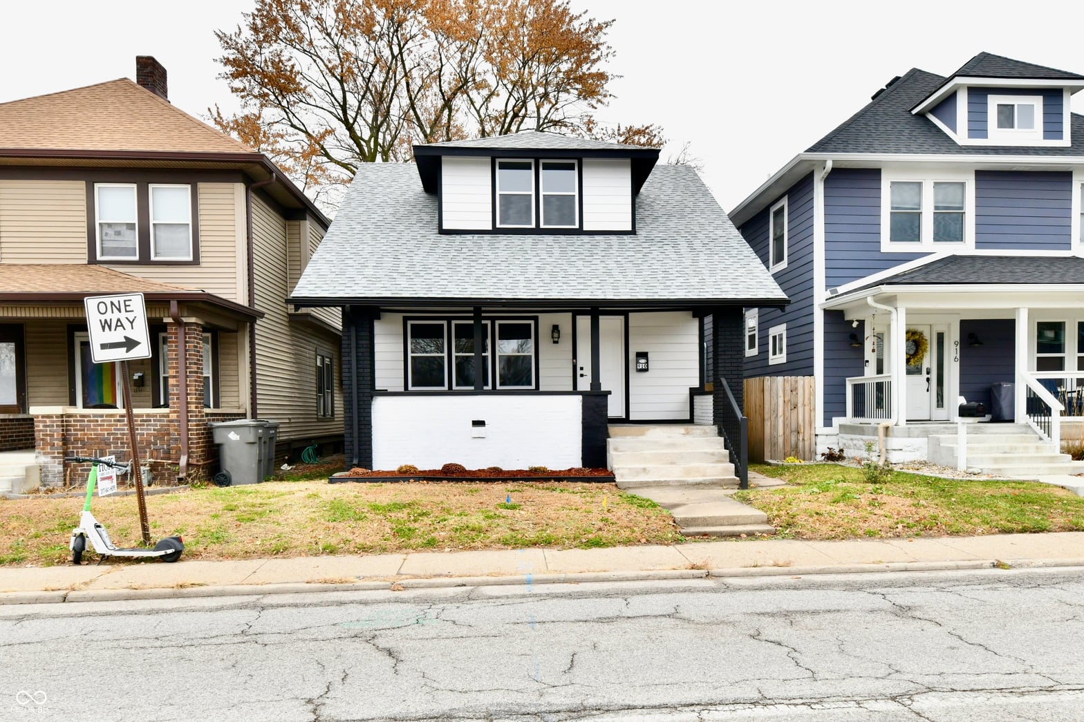 Photo of 910 E Morris Street, Indianapolis, IN