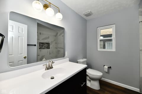 Photo of 910 E Morris Street, Indianapolis, IN