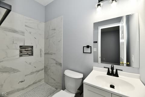 Photo of 910 E Morris Street, Indianapolis, IN