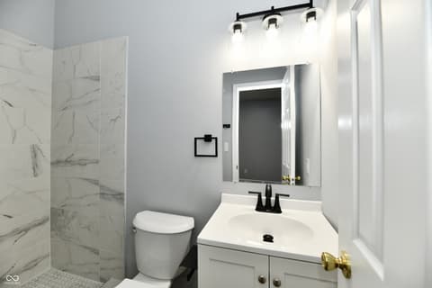 Photo of 910 E Morris Street, Indianapolis, IN