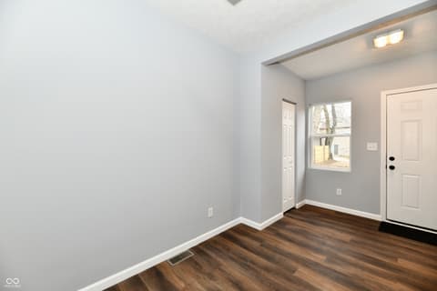 Photo of 910 E Morris Street, Indianapolis, IN
