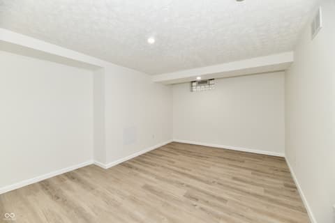 Photo of 910 E Morris Street, Indianapolis, IN