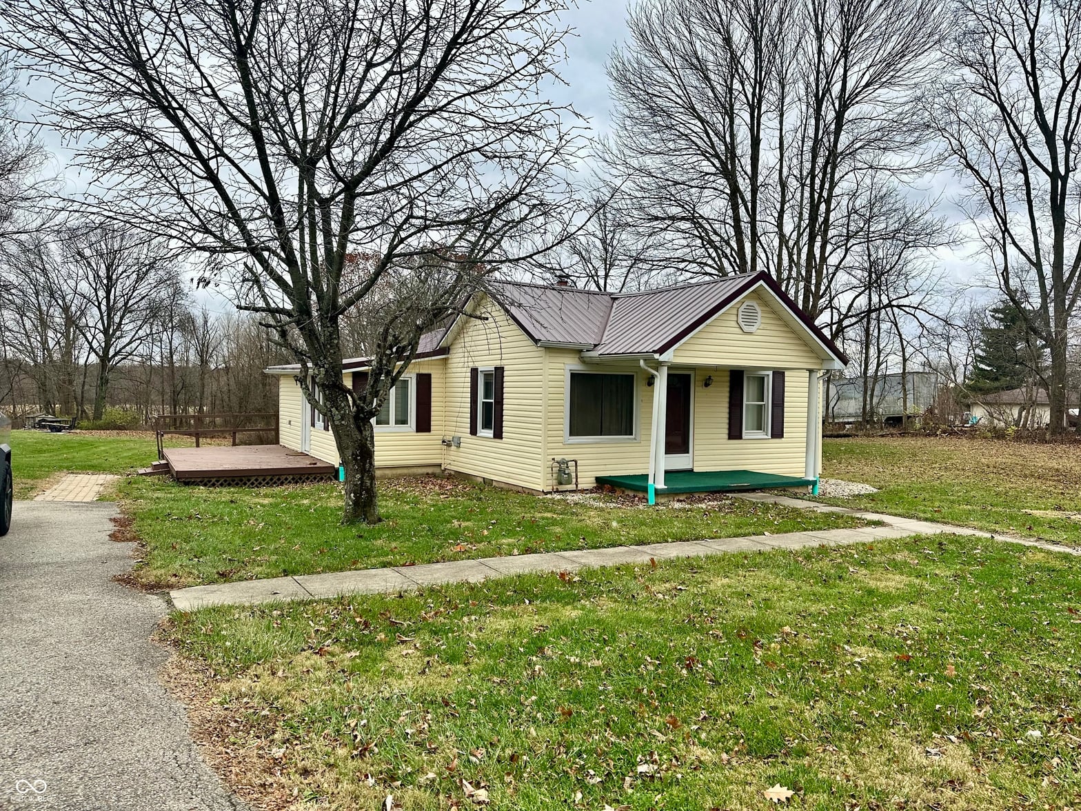 Photo of 1779 E Little Bear Road, Connersville, IN
