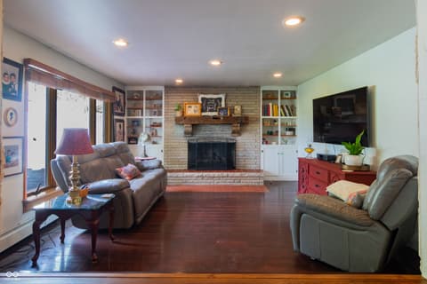 Photo of 2114 Elmwood Drive, Lebanon, IN