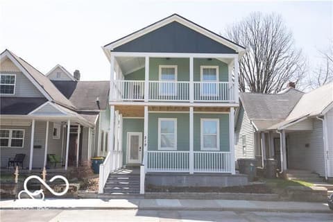 219 E Morris Street