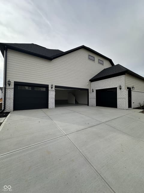 Photo of 20370 Chatham Hills Boulevard, Westfield, IN