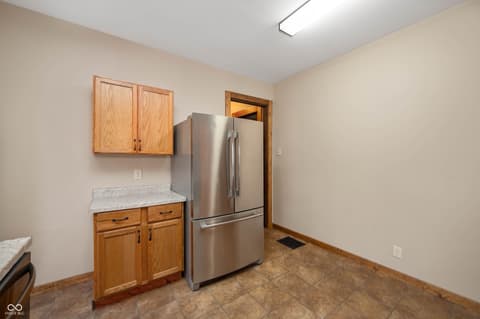 Photo of 4 W Henley Street, Carthage, IN