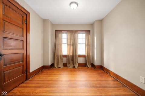 Photo of 4 W Henley Street, Carthage, IN