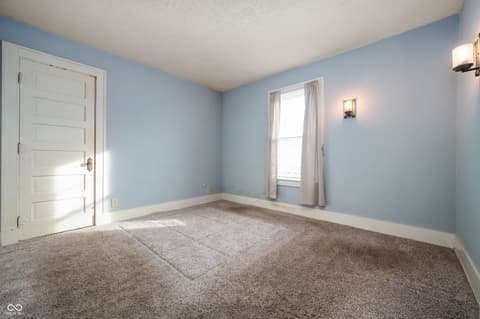 Photo of 4 W Henley Street, Carthage, IN