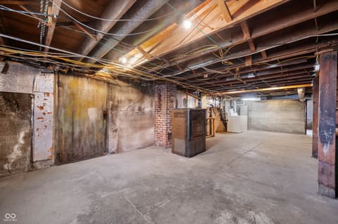 Photo of 4 W Henley Street, Carthage, IN