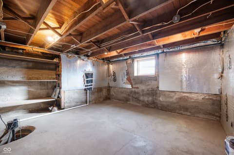Photo of 4 W Henley Street, Carthage, IN