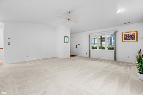 Living room at 7609 Farm View Circle E, Indianapolis, IN