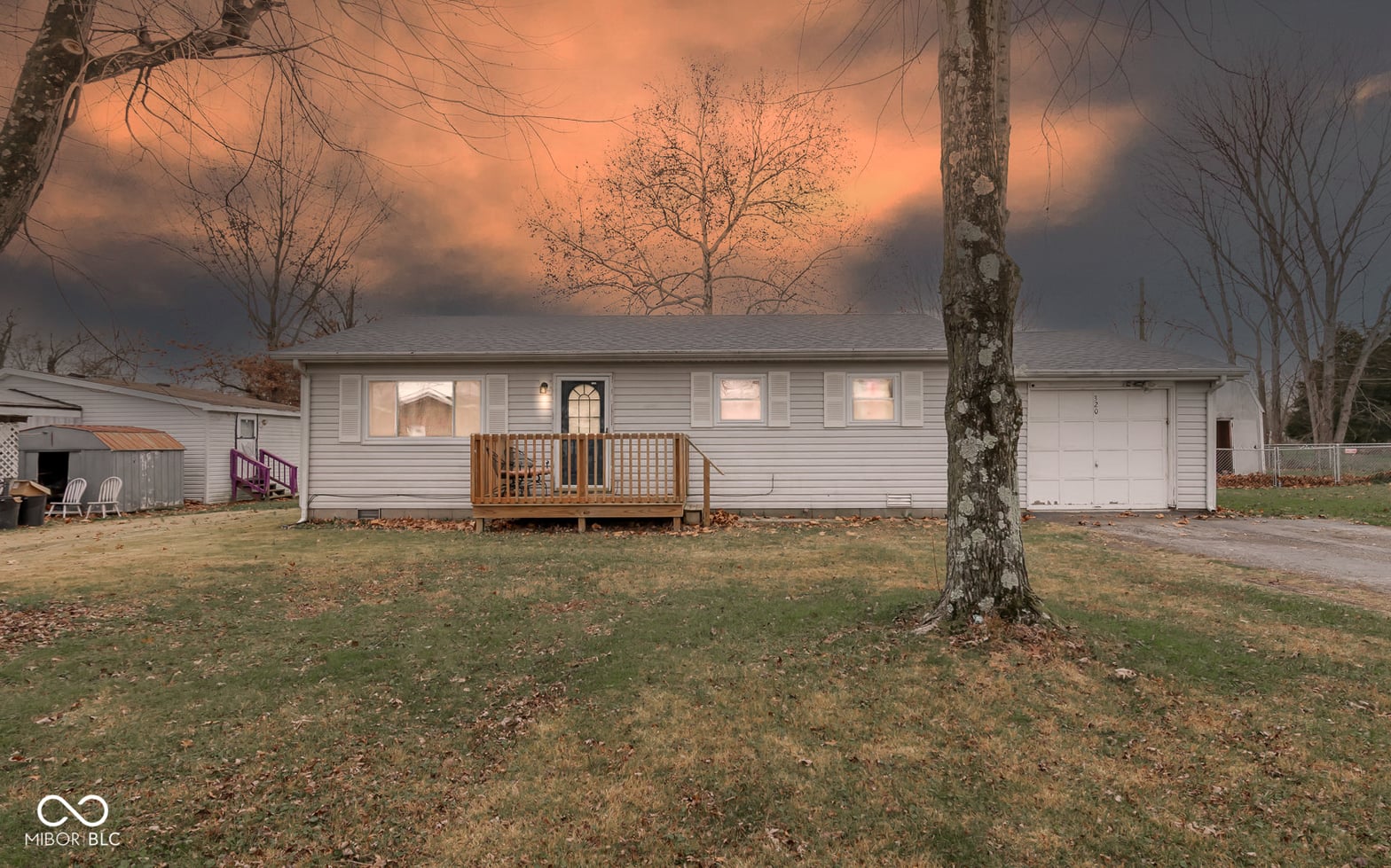 Photo of 320 New York Street, Austin, IN