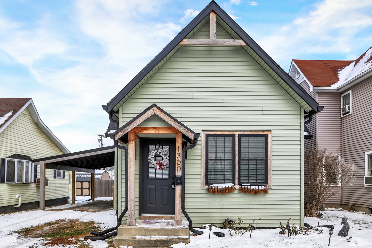 Photo of 1300 S B Street, Elwood, IN