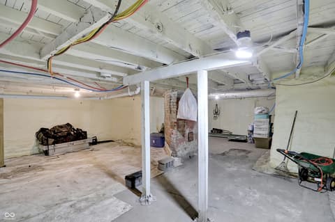 Photo of 1300 S B Street, Elwood, IN