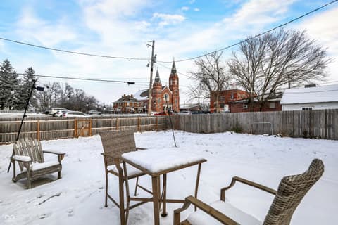 Photo of 1300 S B Street, Elwood, IN