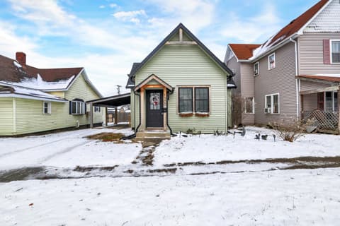 Photo of 1300 S B Street, Elwood, IN