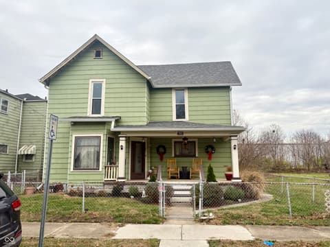 2126 Pearl Street