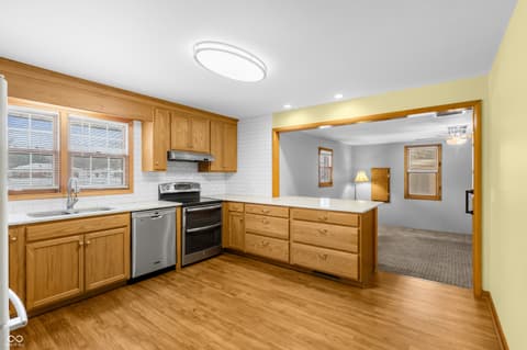 Photo of 6742 E County Road 900 N, Seymour, IN