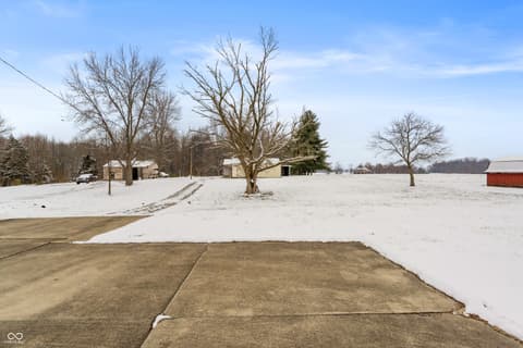 Photo of 6742 E County Road 900 N, Seymour, IN