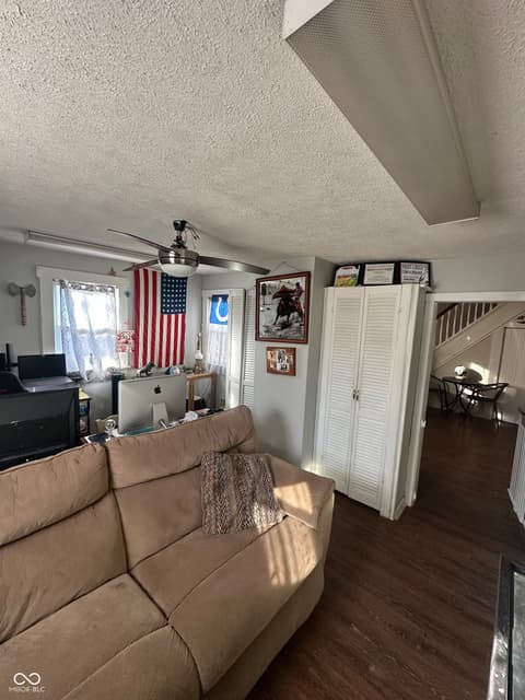 Living room at 415 W 5th Street, Rushville, IN