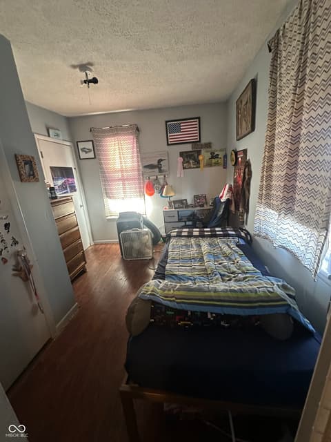 Photo of 415 W 5th Street, Rushville, IN