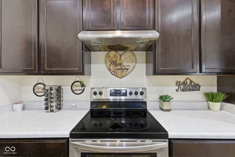 Photo of 4115 Stubbington Lane, Indianapolis, IN