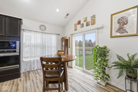 Photo of 4115 Stubbington Lane, Indianapolis, IN
