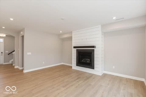 Photo of 934 Apryl Drive, Greenwood, IN